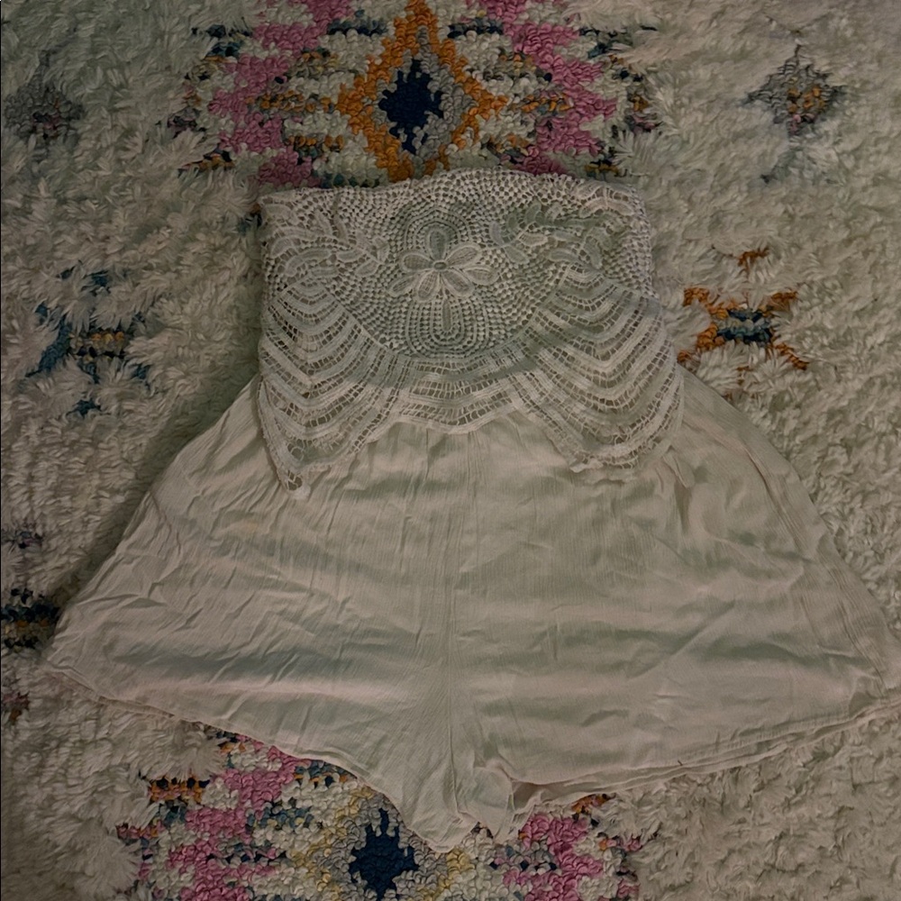 Xhilaration Cream Garment